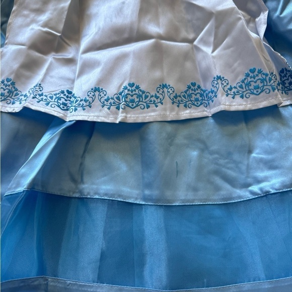 Gil's Disney Store Alice and Wonderland Blue Halloween Costume Size 5/6 & 7/8 - Picture 3 of 3
